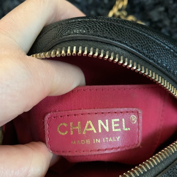 Chanel 20A round bag - Picture 6 of 8